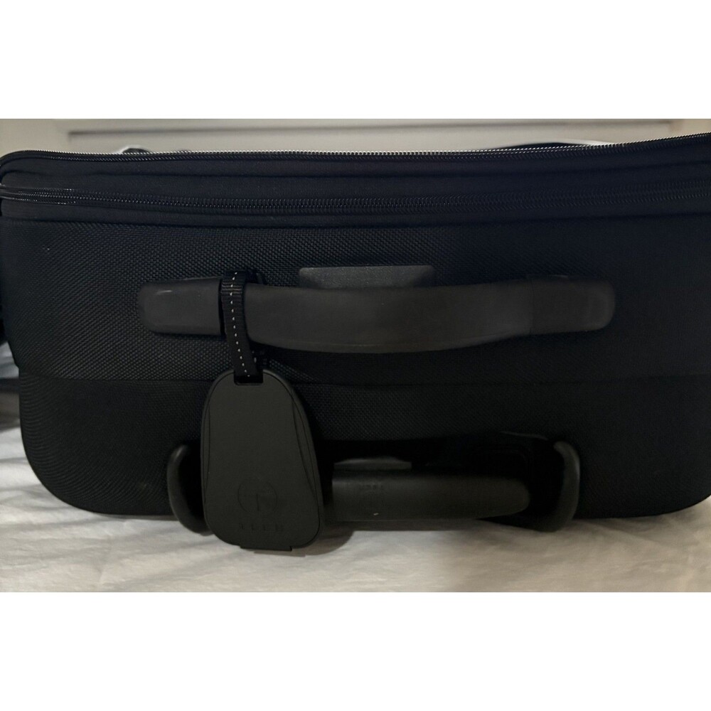 Tumi T Tech 57621D Rolling Carry On Luggage - Picture 8 of 12